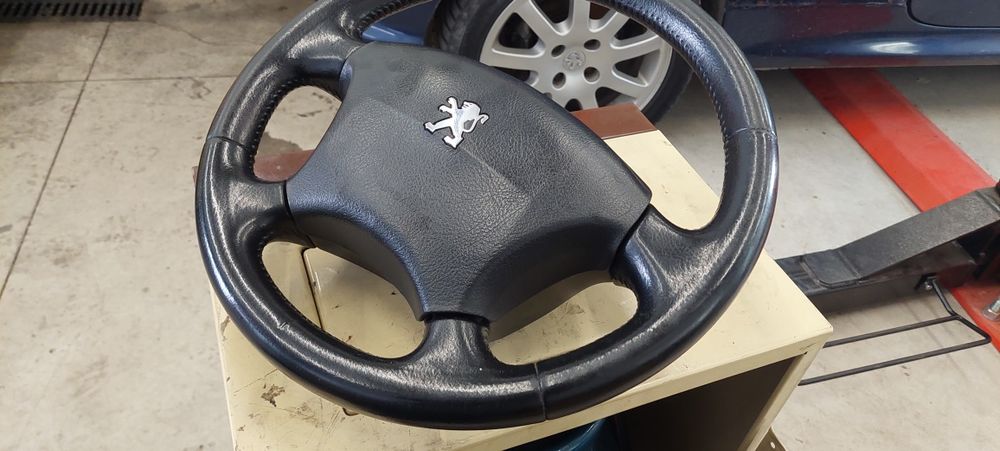 Волан за пежо 407