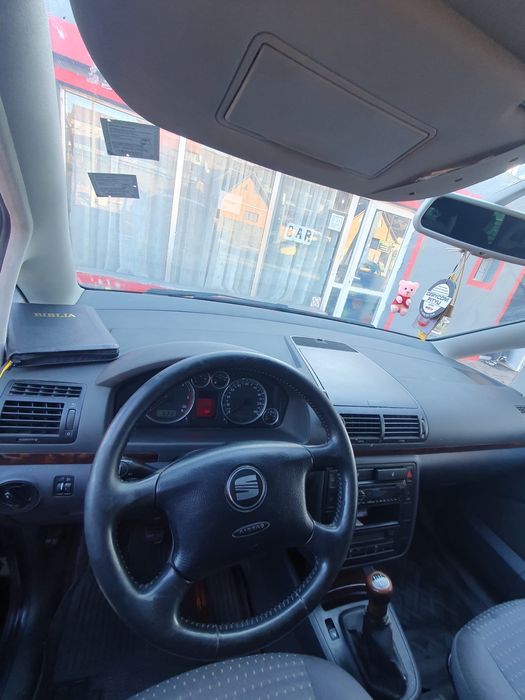 De vanzare Seat Alhambra , masina nu necesită nici o investiție.