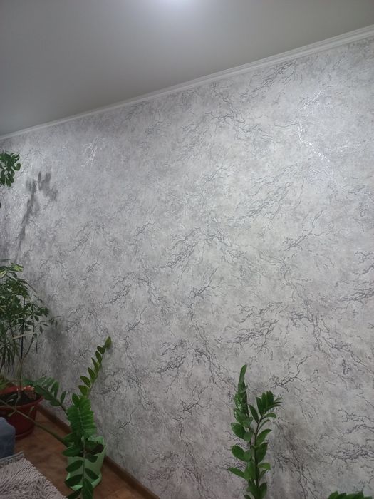 Поклею обои на любые стены.Галтели.