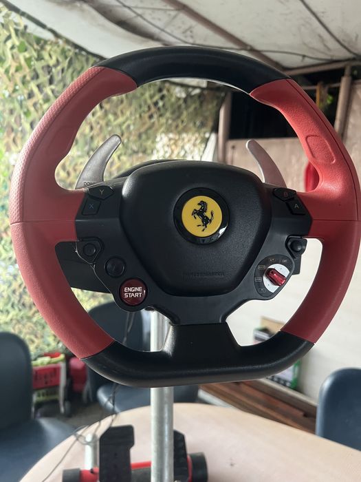 Volan Thrustmaster Ferrari 458 Spider + Pedale + Suport
