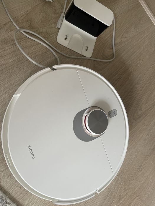 Продам робот-пылесос Xiaomi Robot Vacuum S20+