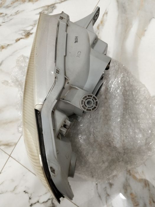 Продам Фару Хендай Акцент Тагаз