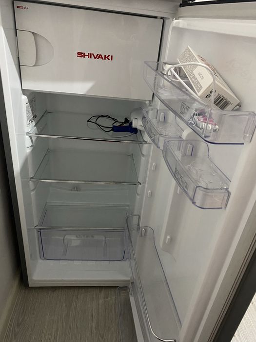 Холодильник новый