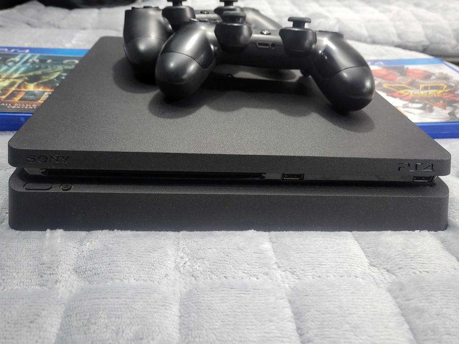PlayStation 4 Slim
