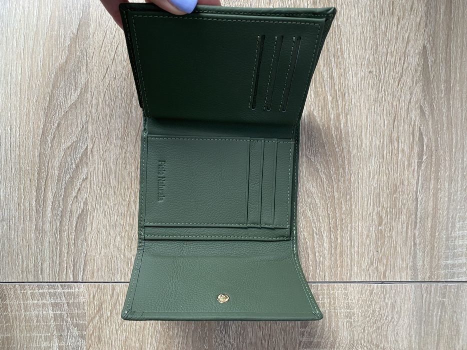 Portofel din piele naturala verde kaki nou