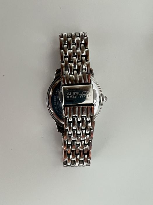Дамски часовник August Steiner