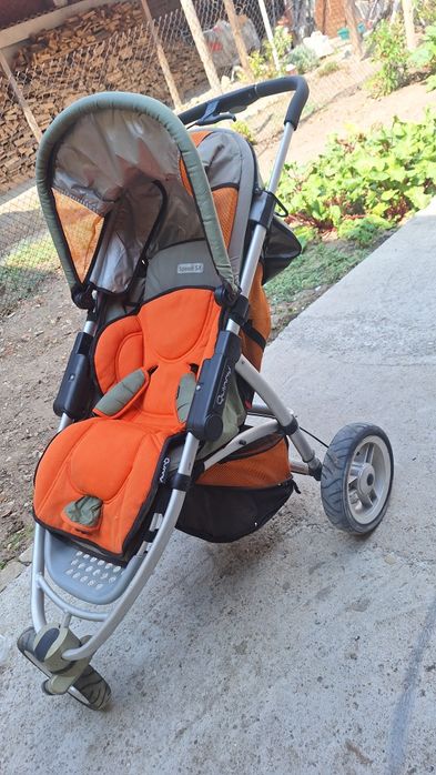 Детска количка и столче