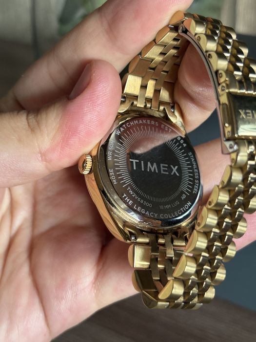 Женские часы Timex Legacy TW2V68300.