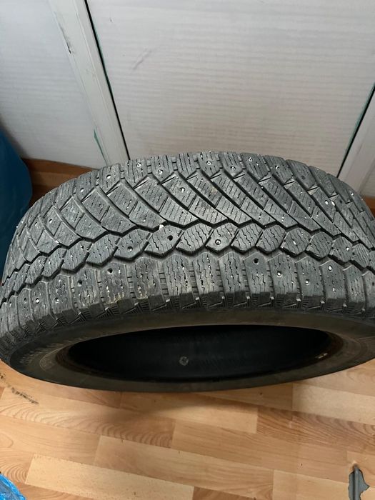 Зимние шины Continental 235/55/19