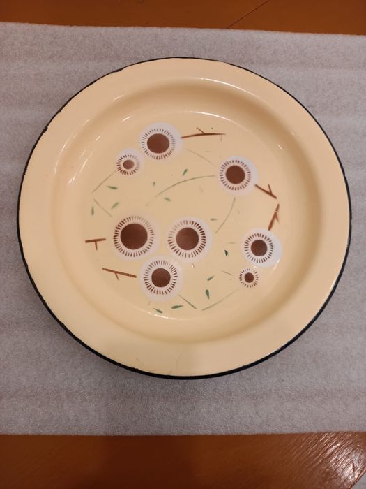 2 подноса для мяса. Тавак.