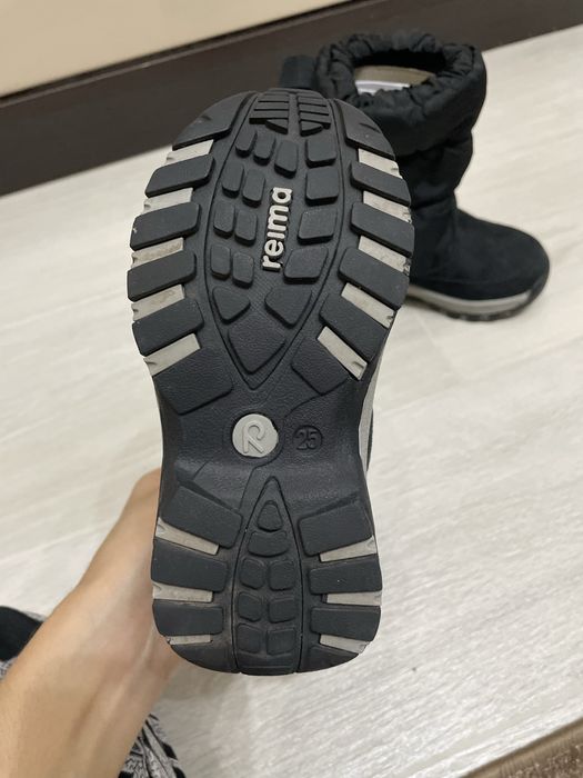 Продам сапоги зимние Reima