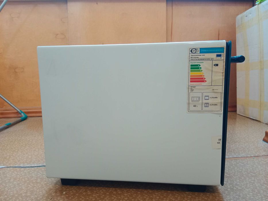 Мини-печь Artel MD 4212 L