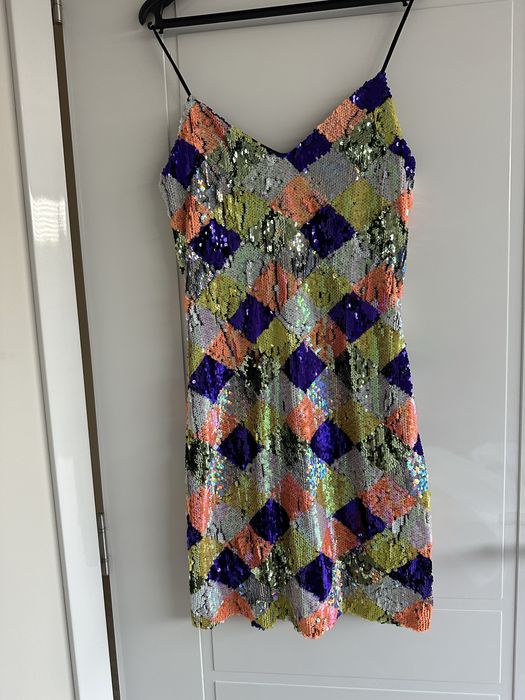 Дамска     рокля