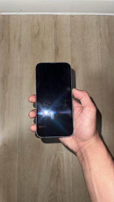 айфон 13 гарантиясы жок