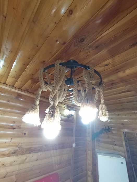 Люстра для заведений