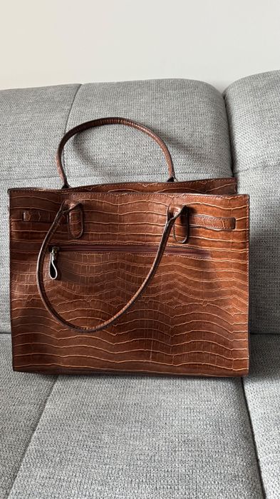 Чисто нови чанта и раница по €20