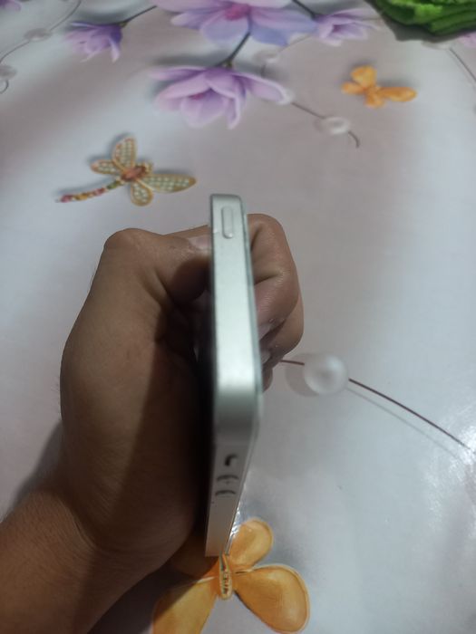 Iphone 5s holati yaxwi atpechatka iwlid trutonam kameras tnu
