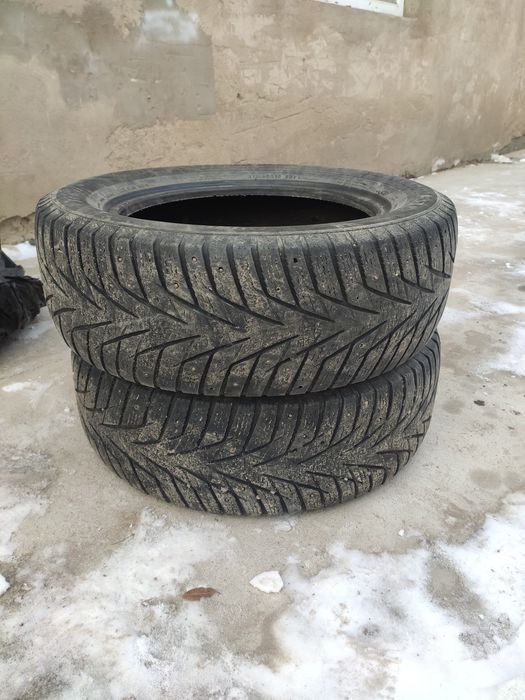 Продам Шины зимние