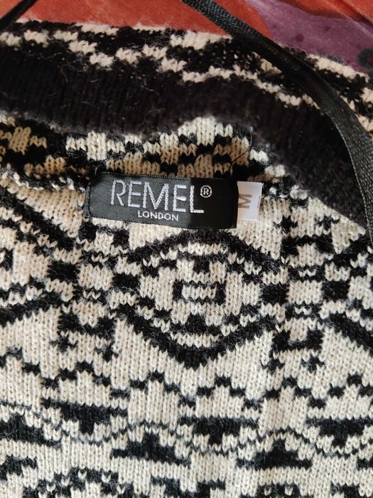 Красива дамска жилетка