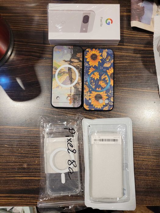 Google Pixel 8a, чисто нов, с остатъчна 1.5 год.