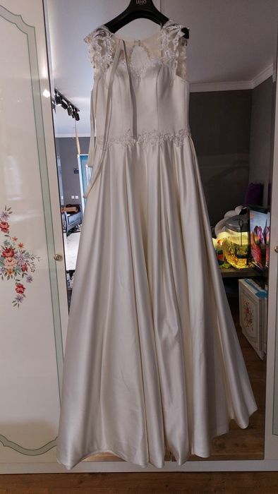 Продам свадебное платье