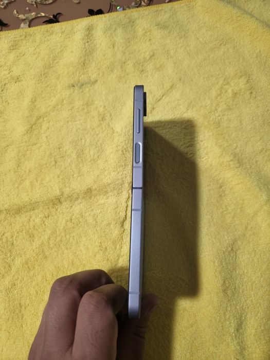 OFERTA Samsung Z Flip 6 256gb DualSim 12gb ram