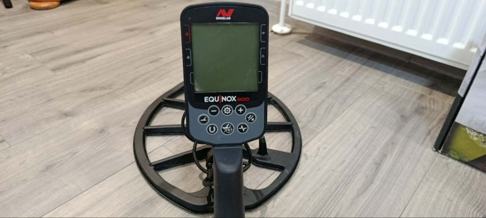 Minelab Equinox 900