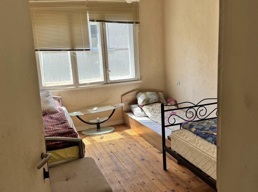 Дава се под наем Многостаен апартамент в София, Изток - 150 кв.м за 1150 € - Снимка #6