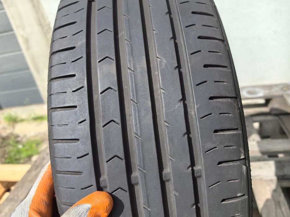 205/60/16 Континентал ДОТ 2019 г - Само 1 брой гума !