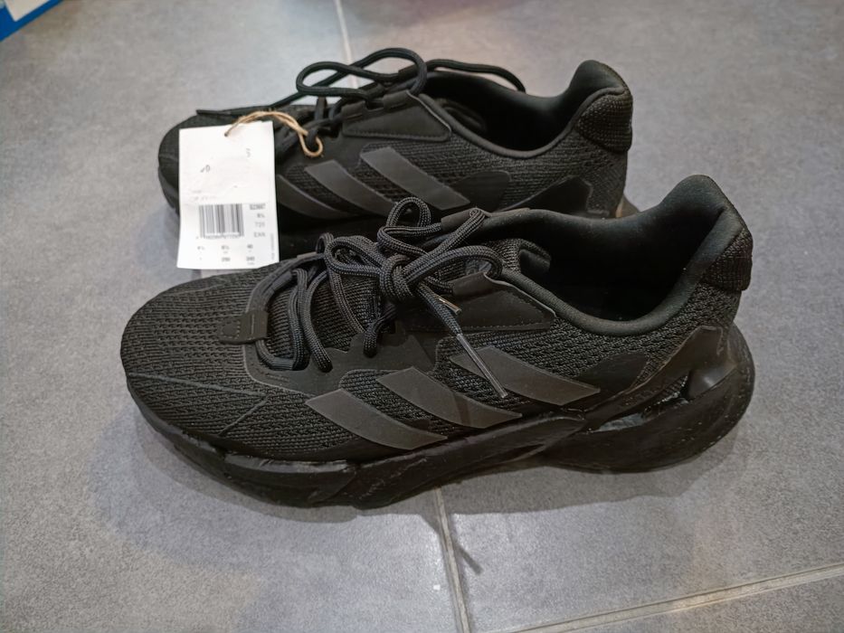 Различни модели маратонки