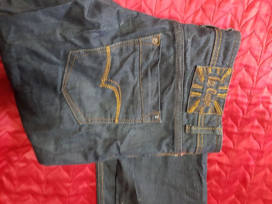 Blugi fete lee cooper