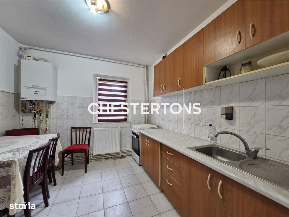 Apartament plus spatiu comercial de inchiriat , zona Primo , Constanta