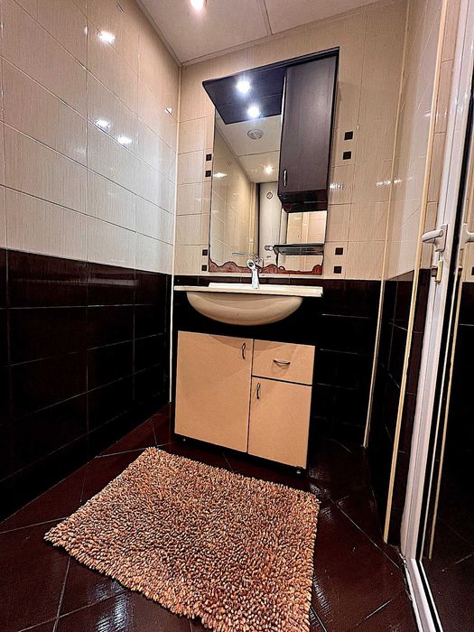 Продава се Тристаен апартамент в Враца, Център - 82 кв.м за 1487 €/кв.м - Снимка #9