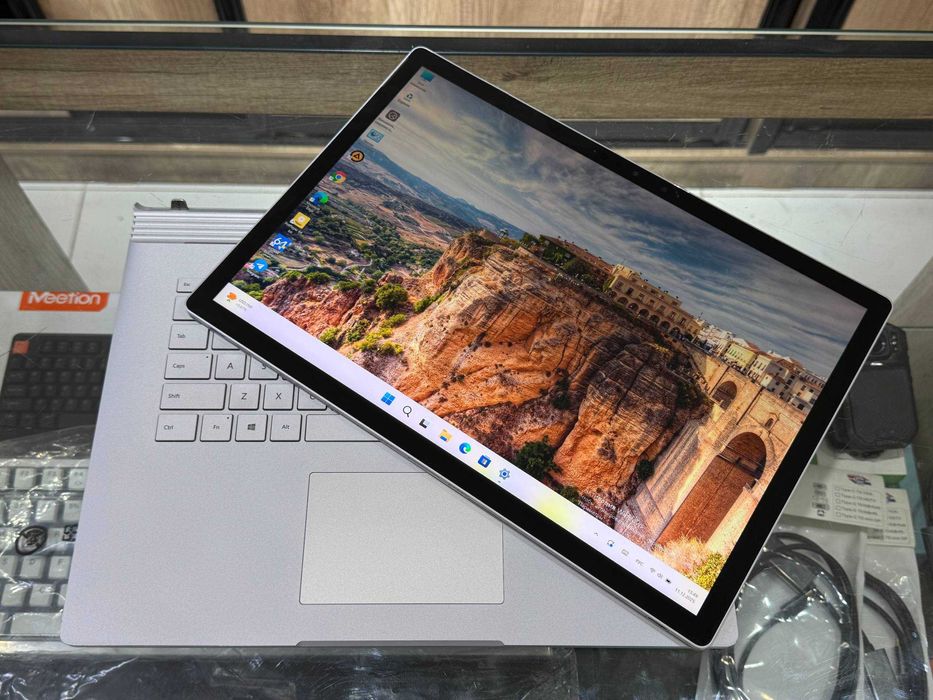 SURFACE Book 3 CORE i7-1065G7, 32гб 512ssd Nvidia GTX 1660ti