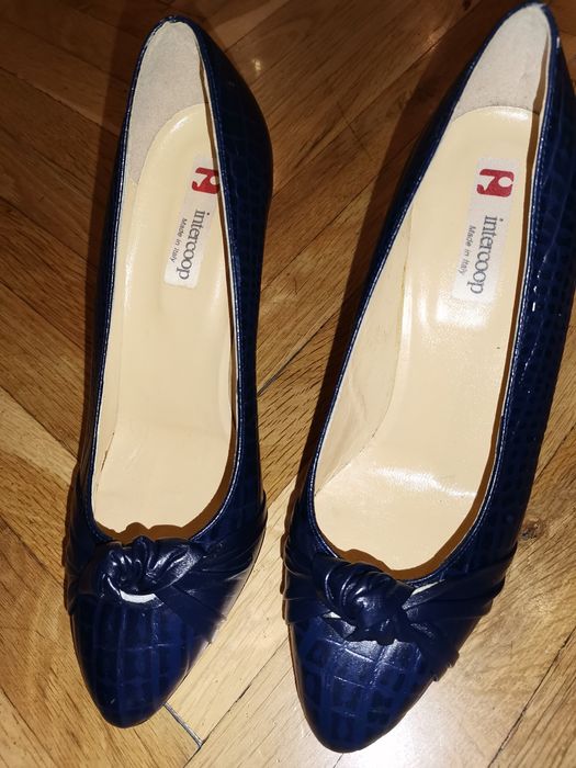 Дамски елегантни обувки от естествена кожа