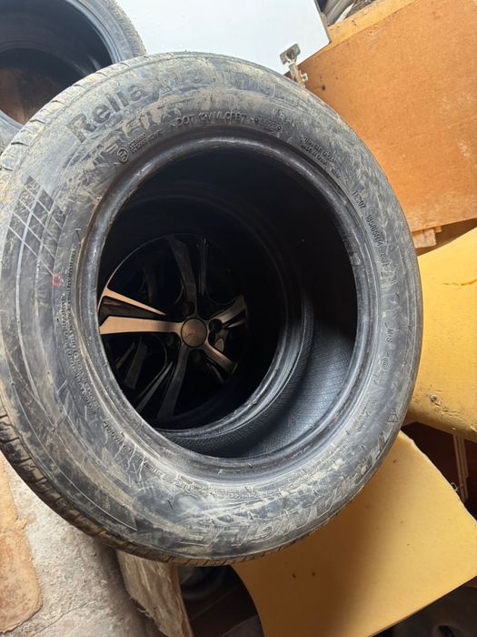 Продам летние шины . Разпер R14