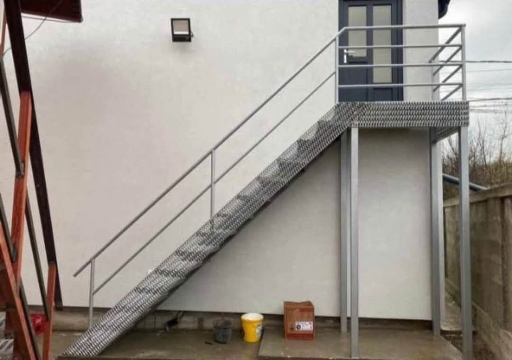 Scara metalica zincata de exterior 6m l