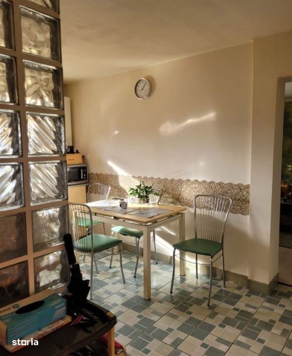 Apartament 3 camere , zona Spitalul Judetean