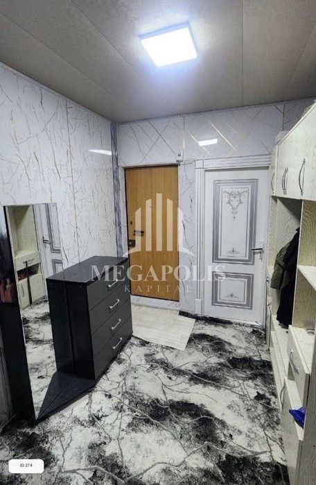 Buxoro sharq1 da 4 xonali kvartira arzon narxda sotiladi. №274