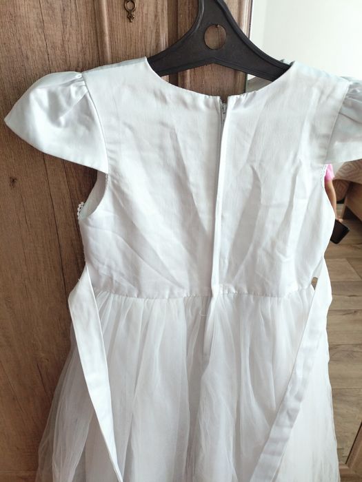 Платия  10-11 келеді