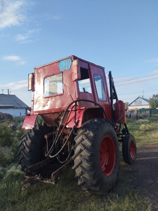 Трактор т-25 в хорошем состоянии