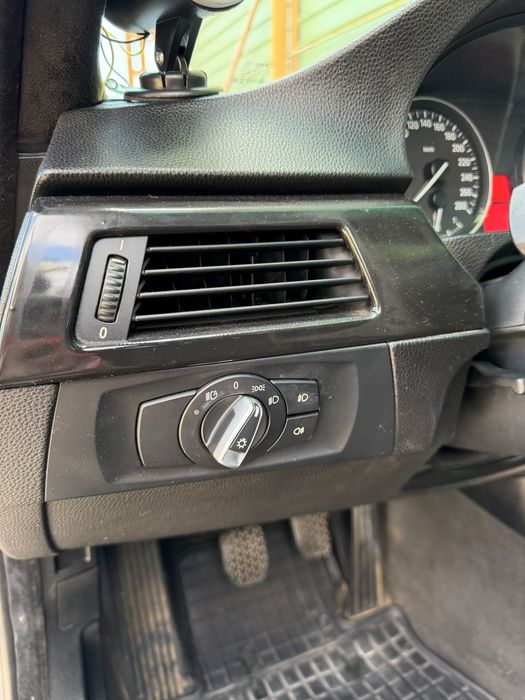 BMW E90 2.0 Diesel Stage 2 – 250 CP | Facelift | Full M | Foarte multe investiții