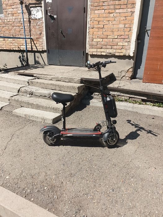 Эллектросамокат монспринг Q8 48v