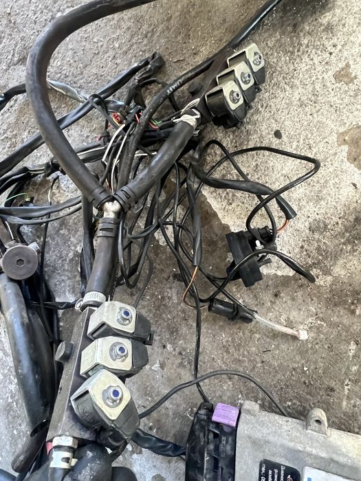 газов инжекцион 6-цилиндъра