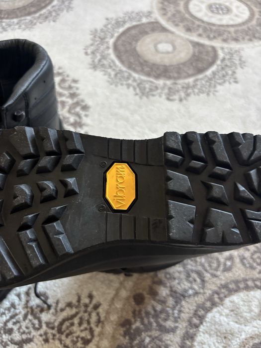 Bocanci militari polonezi Nr 42