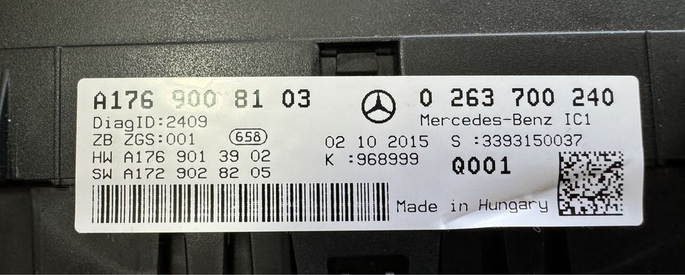 Километраж Mercedes a class w176 с фон осветление.