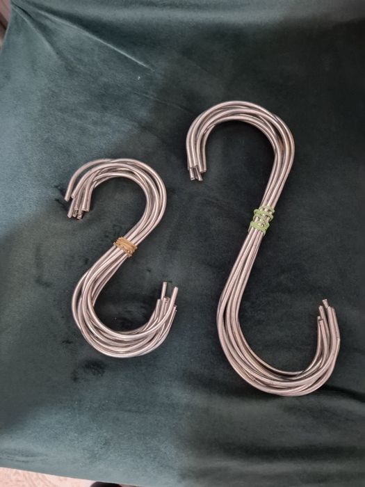 Vând cârlige de slănină