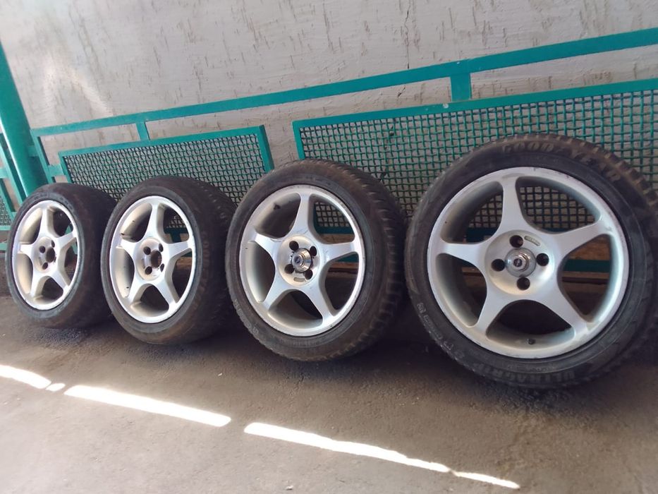 Продаётся 4 титановый диски R16
