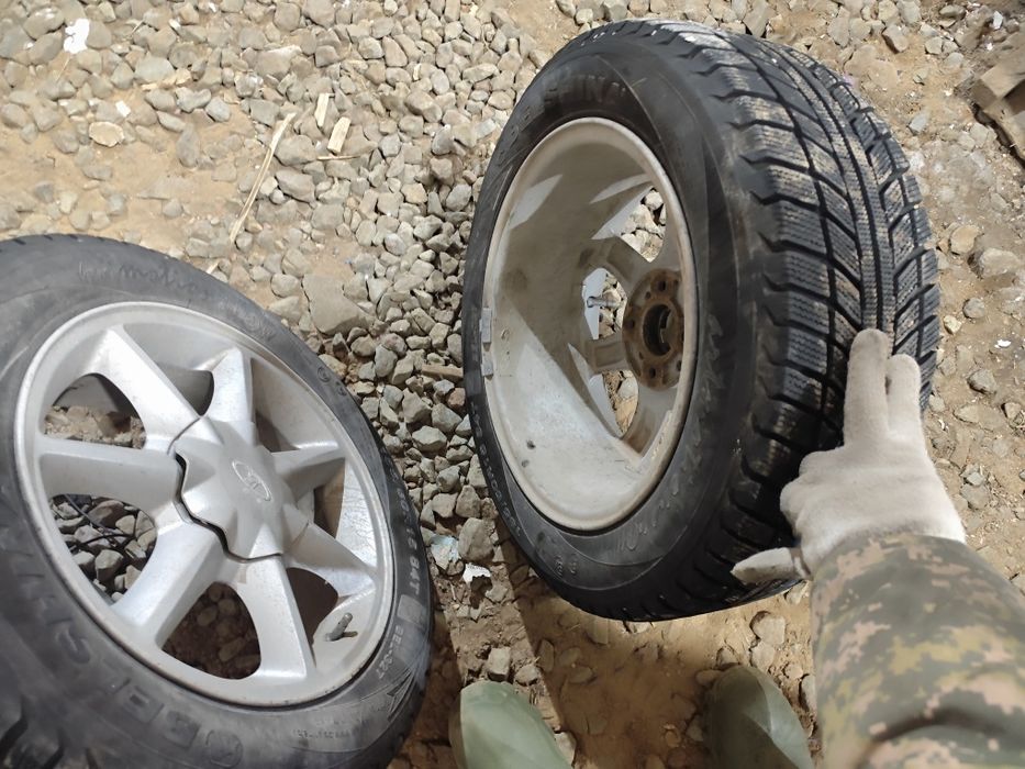 Продам Резину с Дисками