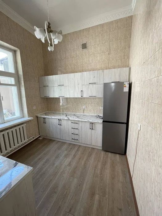 Сдается участок Мирабадский район, можно под офис ( н662 )